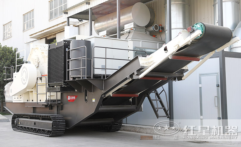 履帶式移動細(xì)碎機